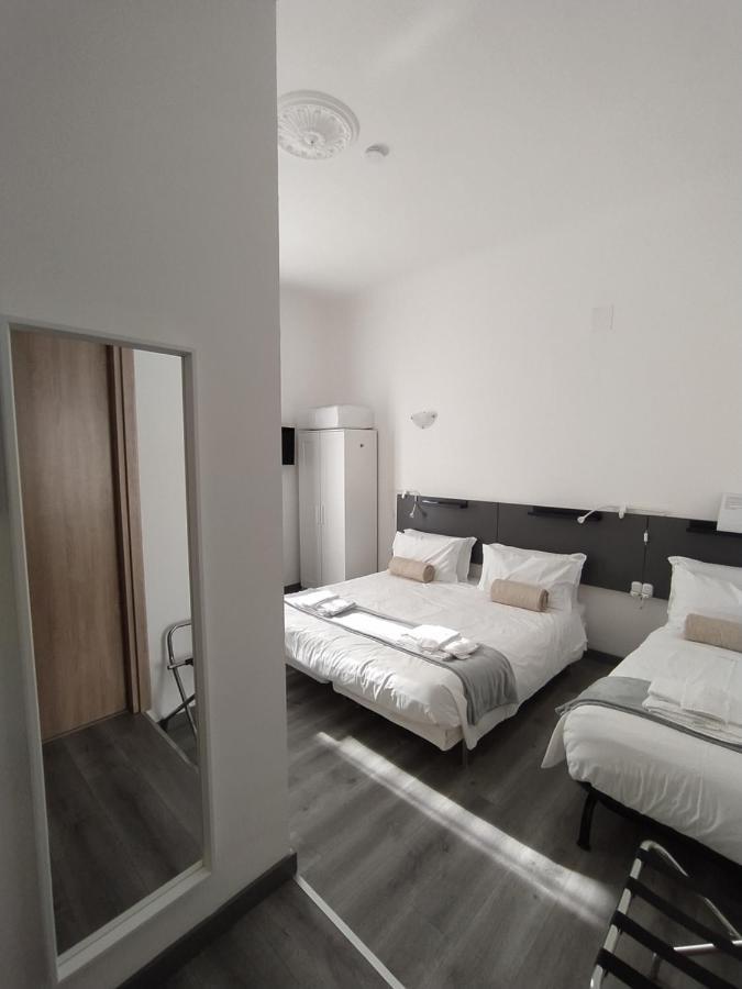 Domus Nikolai Hotel Bari Exterior photo